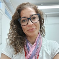 Luciana Gonzaga De Oliveira   BA MSc PhD